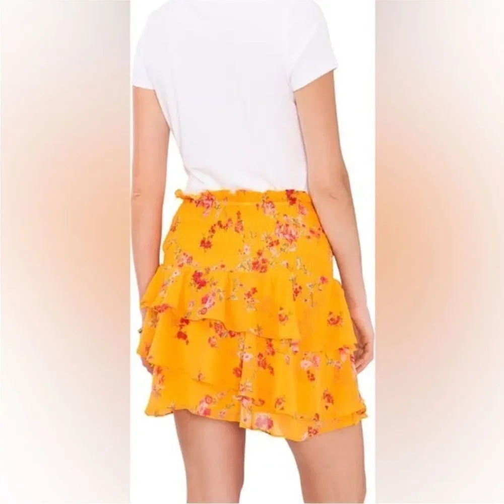 1. State NWT Floral Print Smocked Waist Miniskirt in Rose Vines Size Small